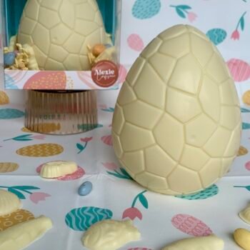 Moulage Oeuf au Chocolat Blanc